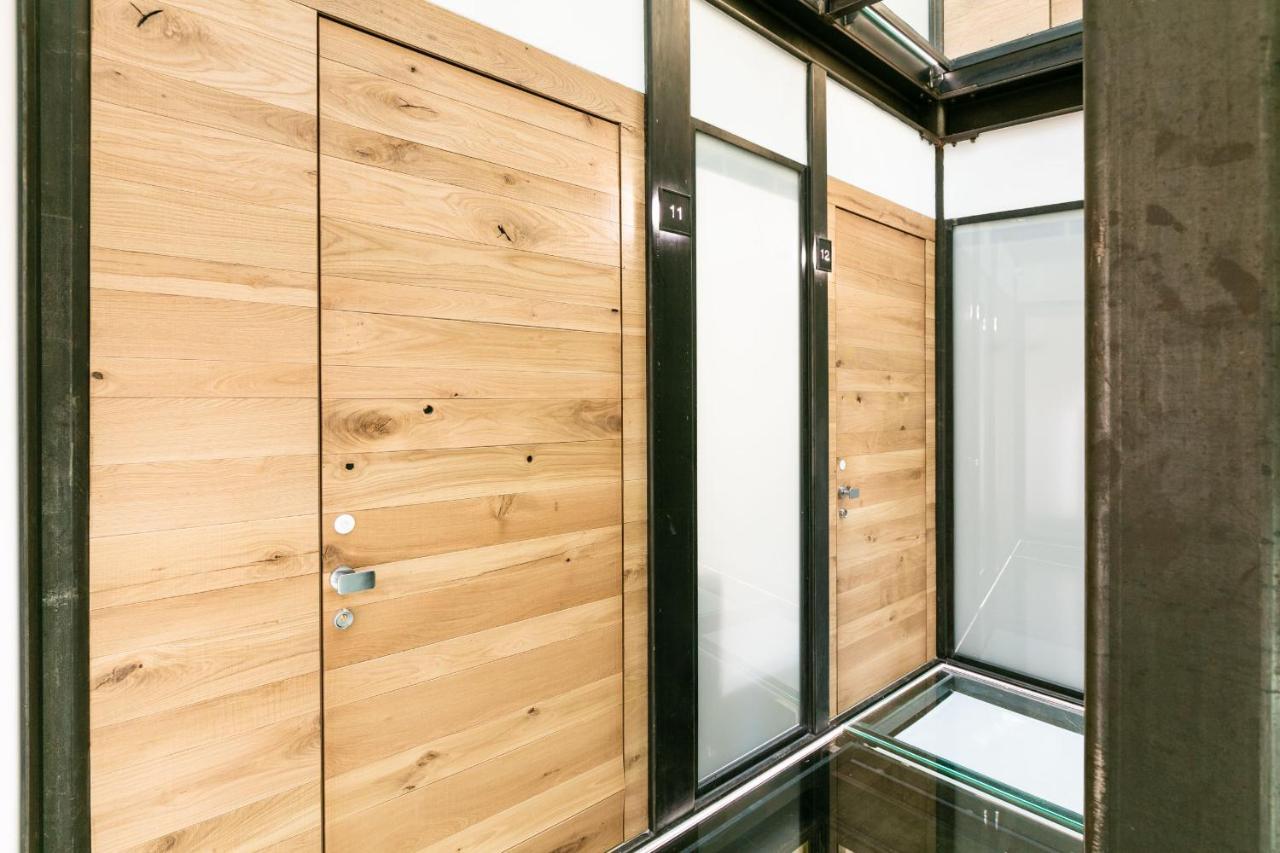 Domus Cavour Rooms&Suites Tirano Exterior foto