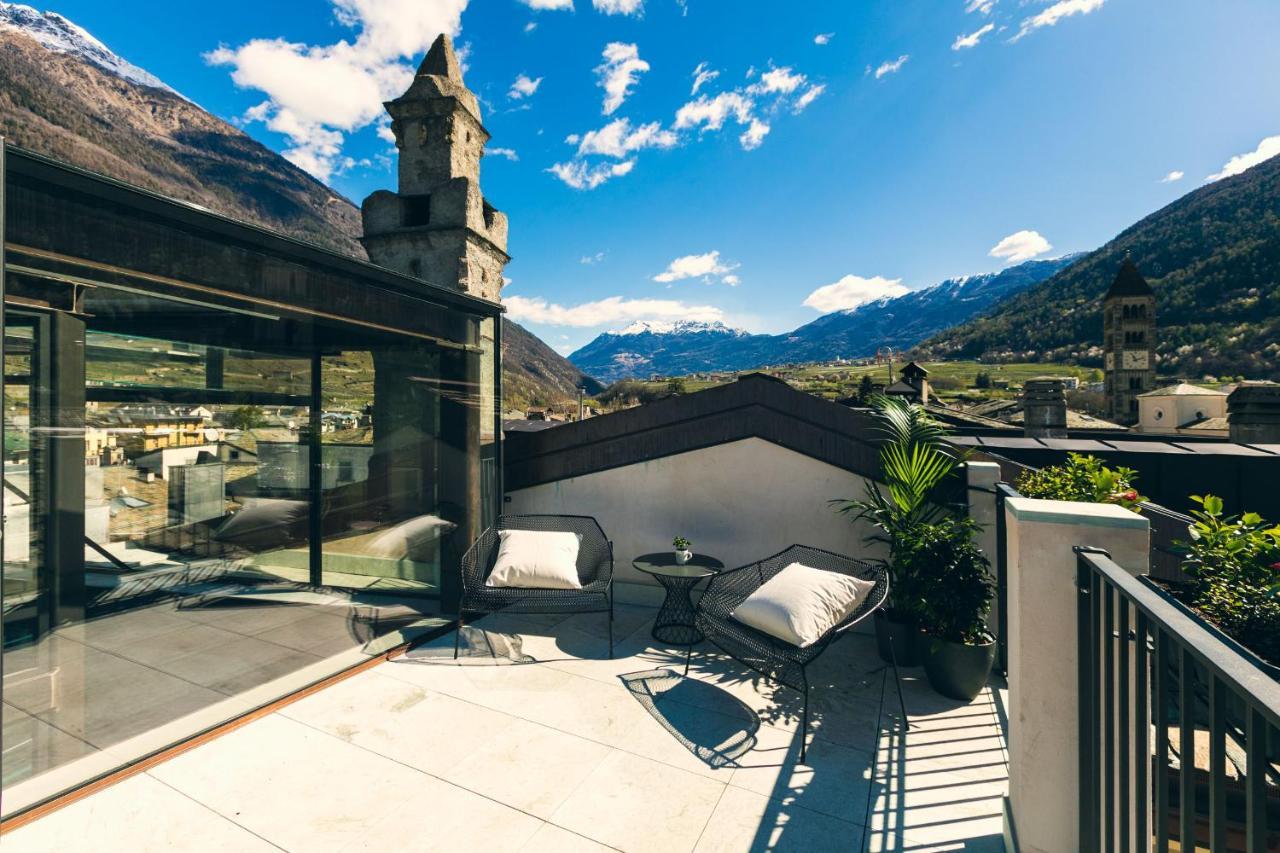 Domus Cavour Rooms&Suites Tirano Exterior foto