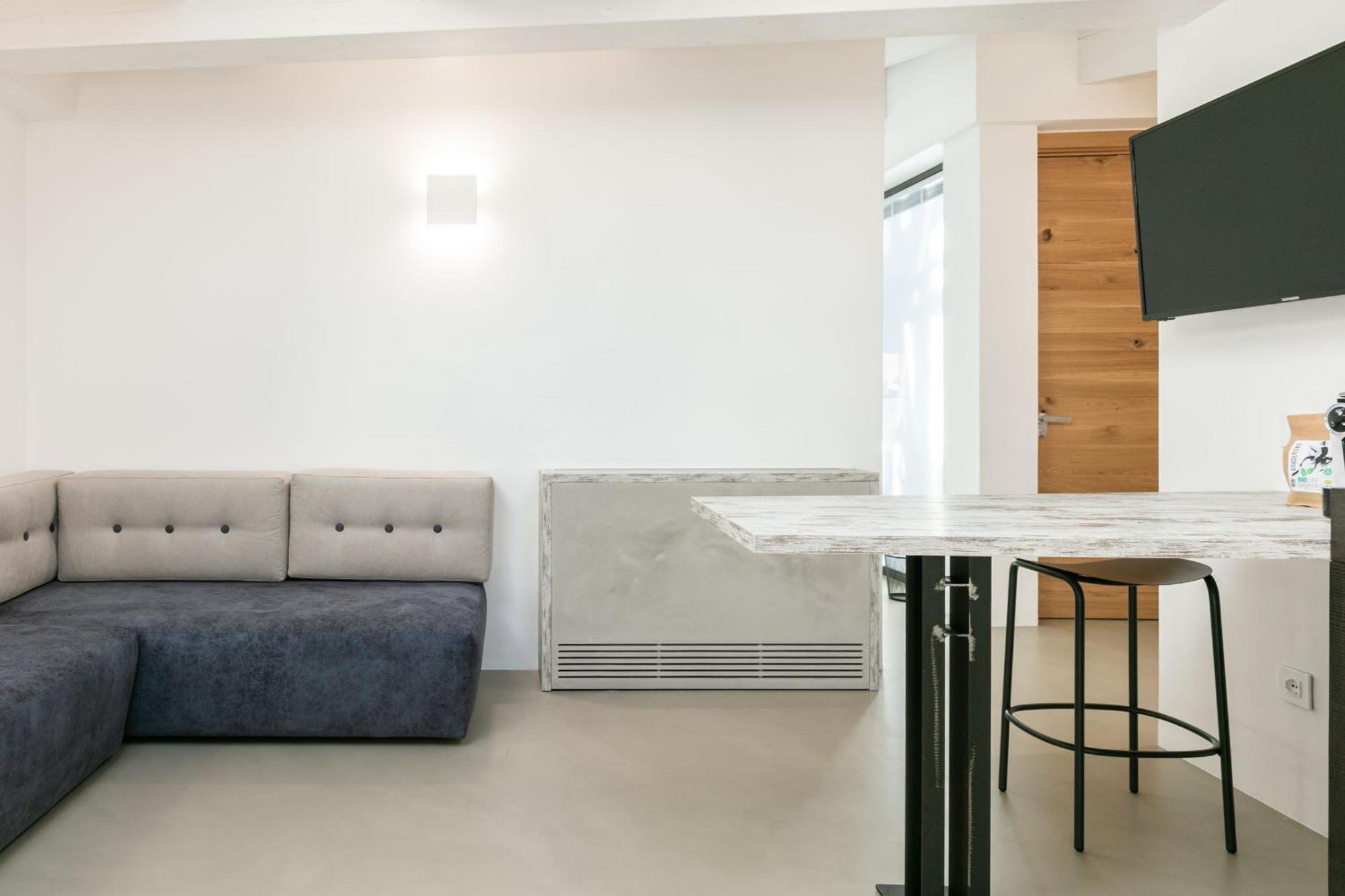 Domus Cavour Rooms&Suites Tirano Habitación foto